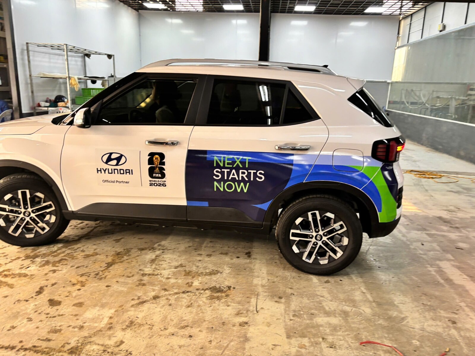 Dán decal Hyundai Venue World Cup 2026