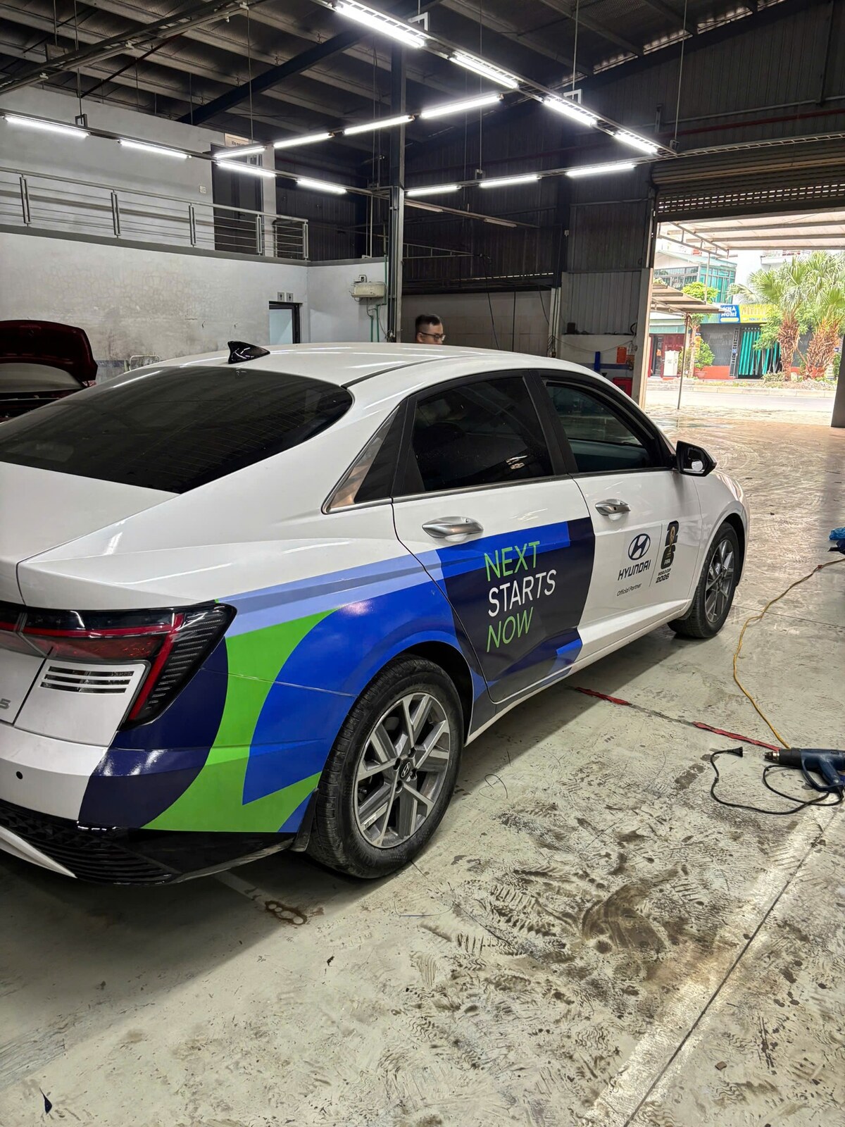 Hoàn thiện decal xe Hyundai tại Hải Dương