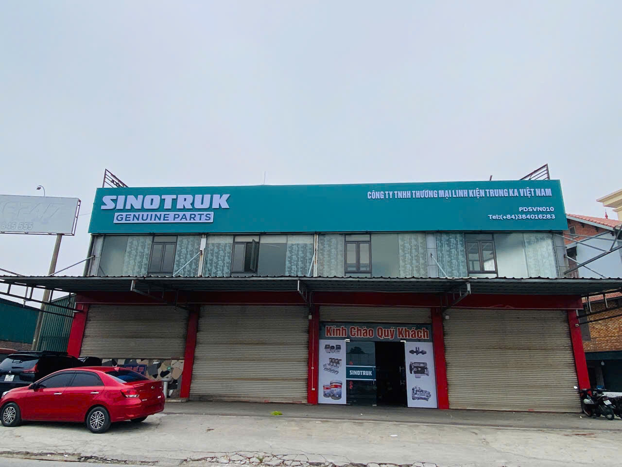 Thi công biển quảng cáo SINOTRUK Genuine Parts tại Hải Dương